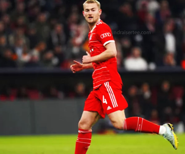 Matthijs de Ligt และ Noussair Mazraoui อาจเปิดตัว Man Utd